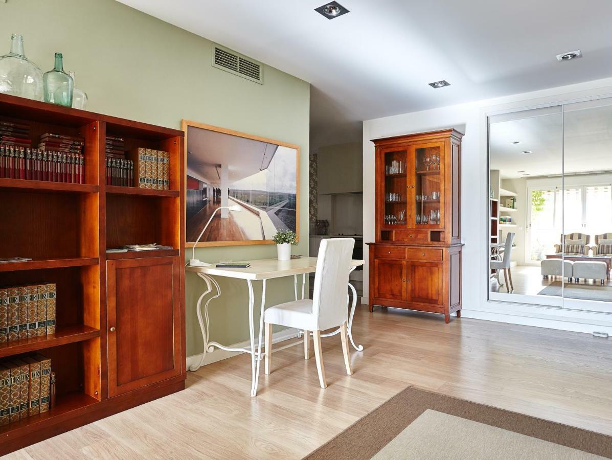 Apartamento Tibula Teatro Parking Mérida Esterno foto